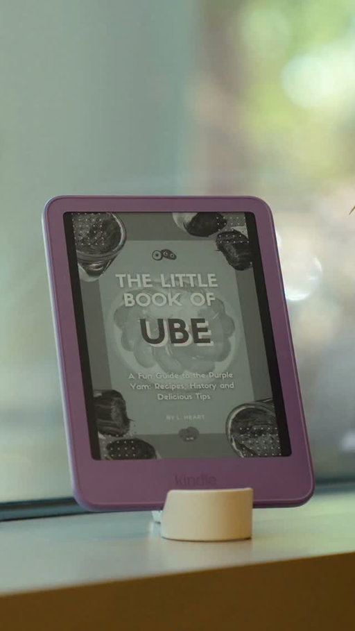 Just me and my new Ube Kindle 🦄