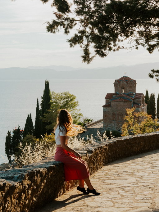 The Lake Tahoe of Europe but with warmer water 💧 

📍Lake Ohrid, North Macedonia 

One day I’ll runaway for a month, work from cute little cafes with views of the lake, and take sunset swims after soaking in the sun all afternoon. Sounds like the dream right?

📸 @sonyalpha A7IV with @tamronamericas 28-200mm

#lakeohrid #visitnorthmacedonia #thebalkans