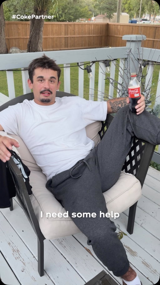 Finding ways to stay game ready. Fan work is thirsty work @cocacola_ca #cokepartner