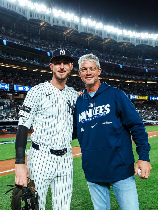 Some friends stopped by for the Wild Card 👋