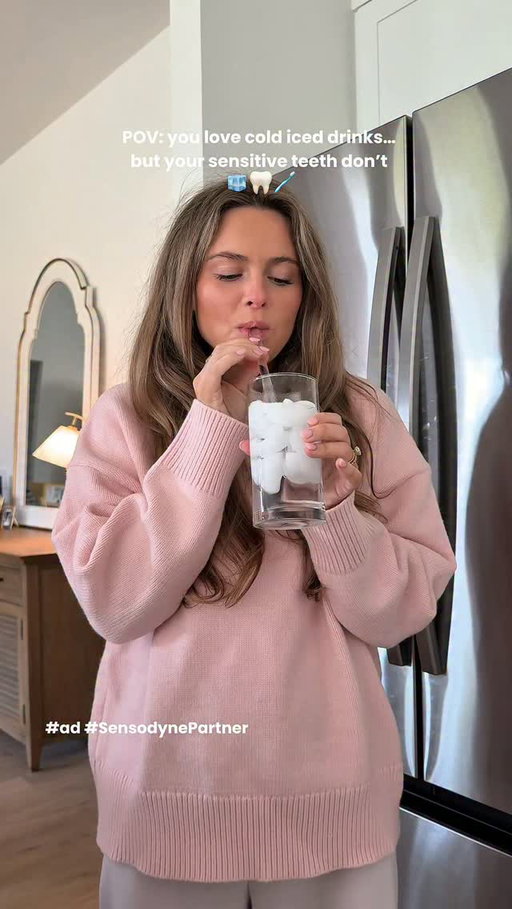 One part of my routine I’ve been paying more attention to lately? My oral care!🦷✨ I switched to Sensodyne Sensitivity Gum & Enamel because its Daily Triple Action provides sensitivity relief, gum protection AND enamel strength. Three benefits in one easy switch, morning and night! #ad #SensodynePartner @sensodyneus