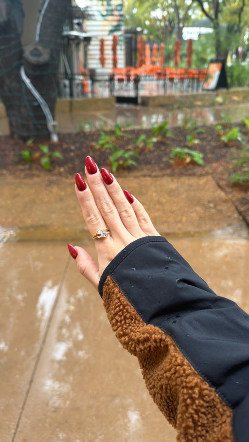 there is a right answer and i trust the girls to find it 😂 lmk so i can stop staring at these reds😭😂

-
#nails #dallasnailsalon #forthegirls #fallnails #rednails