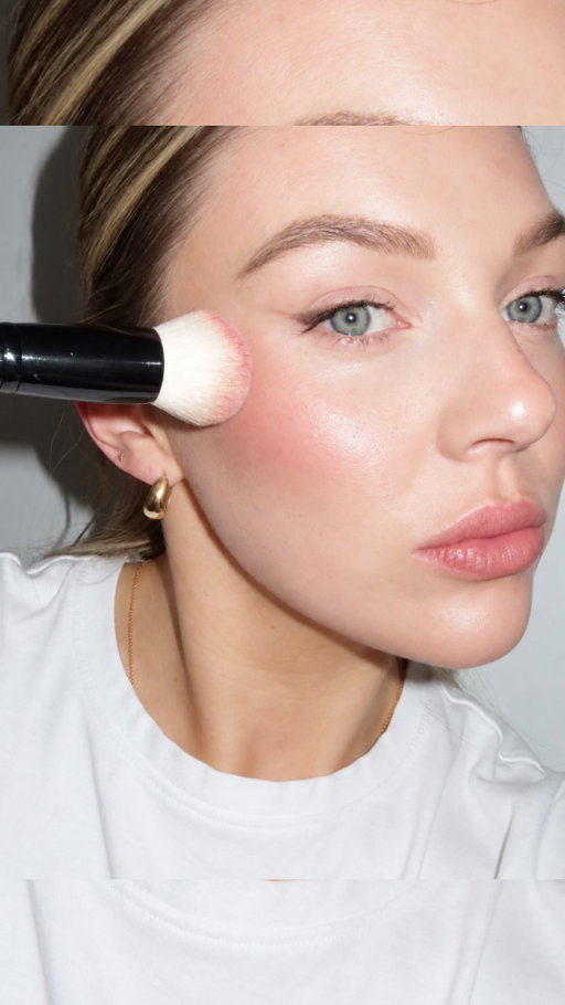 Welcome to Makeup School.
Today’s lesson: liquid blush 101.

There’s a reason makeup artists use mixing palettes beyond hygiene. Working your blush into your brush first gives you more control, better application and less time trying to blend away excess product.

Save this for your next blush application.

@dmv.collective The Hand Palette
@rarebeauty Liquid Blush in Hope