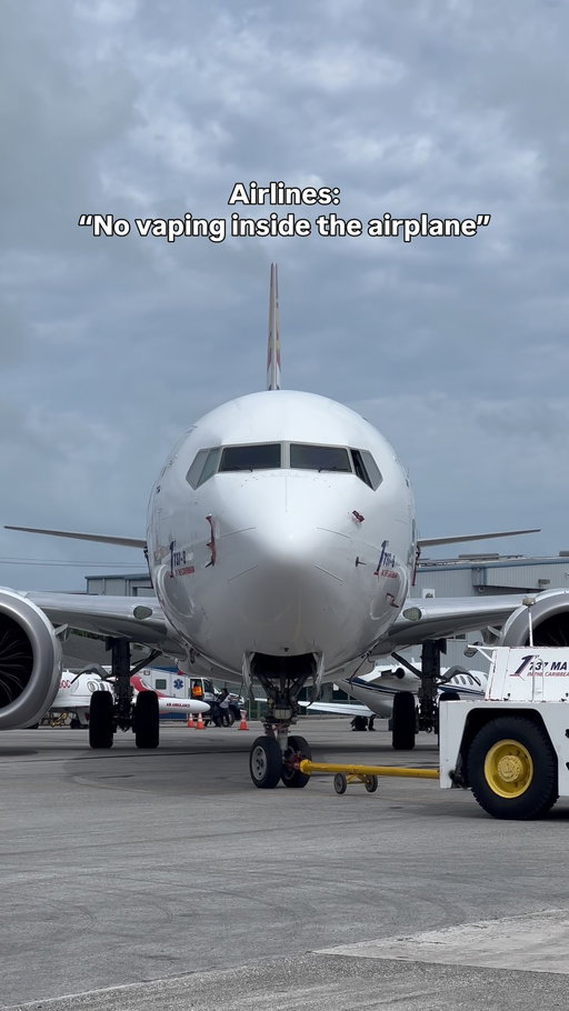 Pilots and aviation professionals, sit down for this one…. 😉I wanna hear what this is from the conspiracy theorists 😂😂 #aviation #pilot #pilotlife #airplane