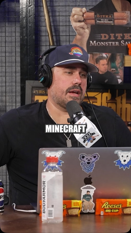 Mike Tomlins Minecraft city is his most impressive accomplishment