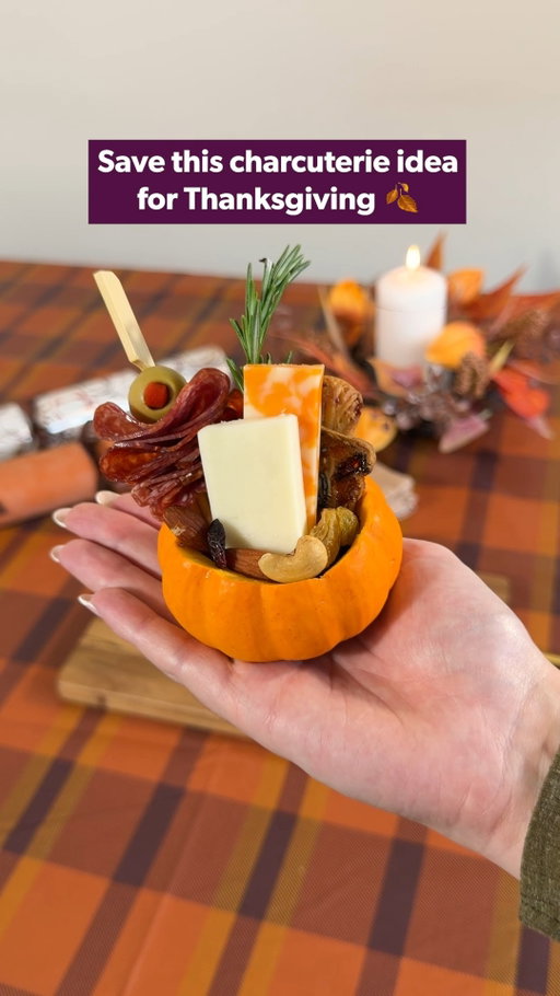 Getting into the Thanksgiving mood, one mini pumpkin at a time. 🎃
Save this for when it's your turn to host.