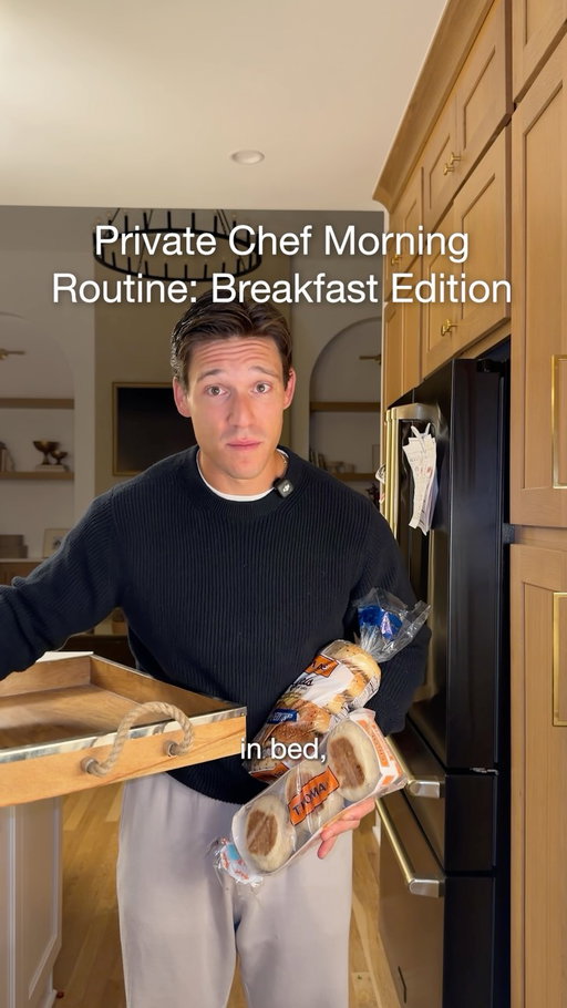 Breakfast in bed for Liz with @thomasbreakfast 

Join the Morning People with us. #ThomasPartner