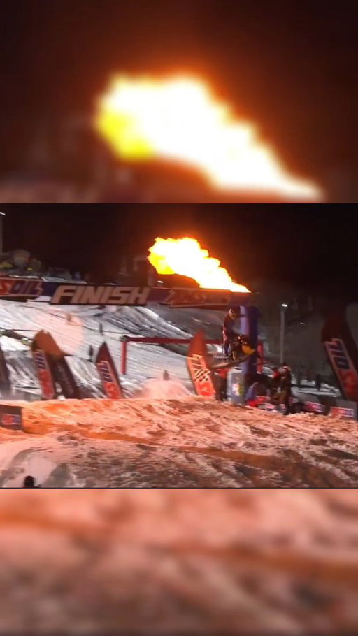 Last lap stalk and pass for @cra1den_ on @jordan_lebel_511 in Duluth on his way to becoming the 2026 Pro Class Champion 🏆 

A dog fight all season long for these two #respect

The season finale was 🔥 last April at @spiritmtduluth 

#racing #snocross #snowmobile #winter