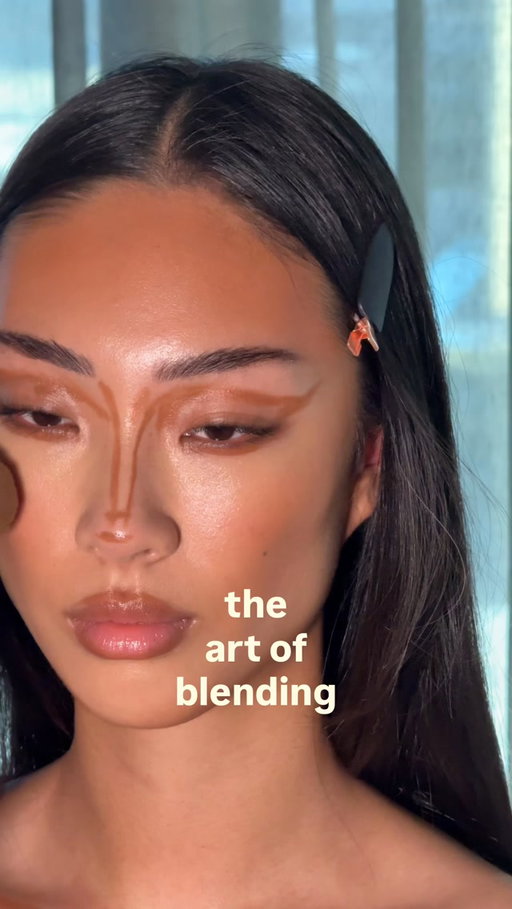 Sculpting this gorgeous face with  Bronzour in shade Latte .. the trick is to layer your concealer to softly carve the edges back in