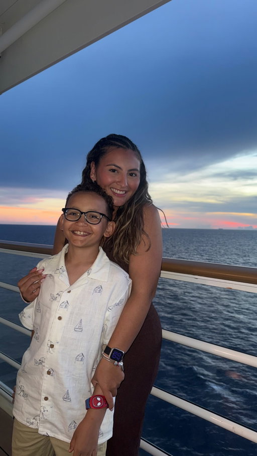 being younger never saved him from my competitive side 😝 
-
-
-
-
-
#disneycruise #disney #siblings #vacation #explore