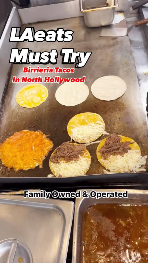 🐮🌮 Come See Must Try Birrieria Tacos❗️

📍Birrieria y Mas Famila Castro
🗺️ North Hollywood, CA