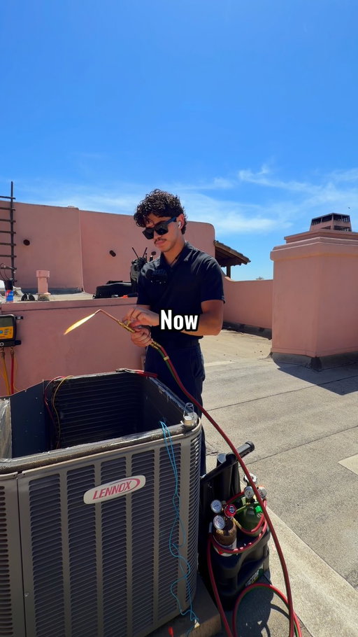 Work hard in your 20s so your future self doesn’t have to.

#hvac #hvaclife #hvactechnician
#hvactech
