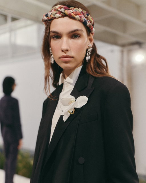 The women’s #PoloRalphLauren Spring 2027 collection at #ParisFashionWeek explores the unexpected combinations of treasured pieces and timeless classics.
 
Featuring an Indian Madras scarf, woven in lightweight cotton fabric sourced from the Madras region.

The women’s #PoloRalphLauren Spring 2027 collection at #ParisFashionWeek explores the unexpected combinations of treasured pieces and timeless classics.
 
Featuring an Indian Madras scarf, woven in lightweight cotton fabric sourced from the Madras region.

The women’s #PoloRalphLauren Spring 2027 collection at #ParisFashionWeek explores the unexpected combinations of treasured pieces and timeless classics.

The women’s #PoloRalphLauren Spring 2027 collection at #ParisFashionWeek explores the unexpected combinations of treasured pieces and timeless classics.

The women’s #PoloRalphLauren Spring 2027 collection at #ParisFashionWeek explores the unexpected combinations of treasured pieces and timeless classics.
 
Handcrafted jewelry by Diné and Hopi jewelry artist Piki Wadsworth as part of Ralph Lauren’s Authentic Makers program, featuring materials including turquoise, lapis, jet, and shell.

The women’s #PoloRalphLauren Spring 2027 collection at #ParisFashionWeek explores the unexpected combinations of treasured pieces and timeless classics.

The women’s #PoloRalphLauren Spring 2027 collection at #ParisFashionWeek explores the unexpected combinations of treasured pieces and timeless classics.