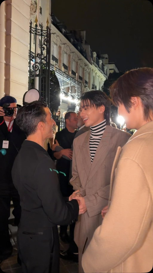 @harit_keng and @nampingster arrive and greet @imranamed at the #BoF500 Gala in Paris to celebrate The Class of 2026.