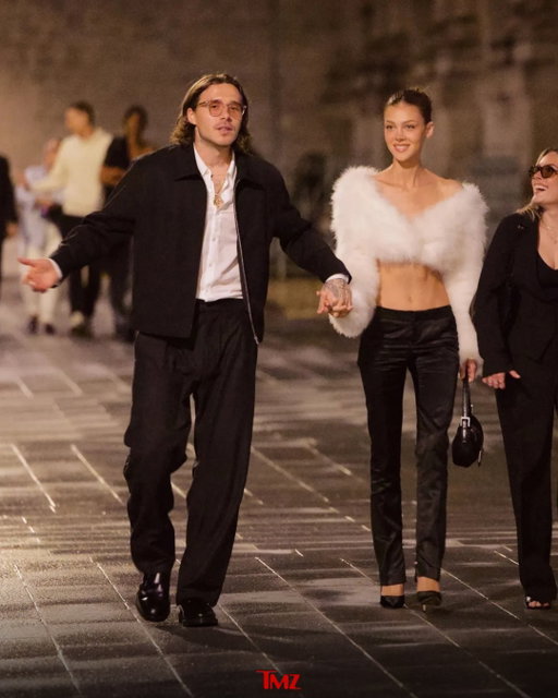 Brooklyn Beckham and wife Nicola Peltz skipped his mom Victoria Beckham's Paris Fashion Week show and instead painted the town red ... uh, rouge ... so it's safe to say their family feud may still be ongoing.

📸 @backgrid_usa