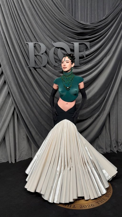 @davikah arrives at the #BoF500 Gala in Paris to celebrate The Class of 2026.