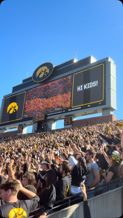 We 💛 the Kids!