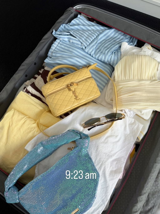 spend a day with me flying interstate ✈️ 

last minute packing and somehow still forgetting something

shipping orders before I even leave the house - @the_elan_edit never sleeps 📦

driver’s here. let’s gooo

approving content for the new collection from the backseat because the work doesn’t stop 

airport mode activated ✈️ coffee in hand, carry on ready 

landed, luggage collected - and yes, I snuck in some christmas packaging approvals 🎁

got picked up in a convertible. somehow we made the luggage work

when in doubt, throw on a set and call it an outfit @sheikeandco 

we arrived 🖤✨ @mamasanbroadbeach 

and then we ate 🍽️
