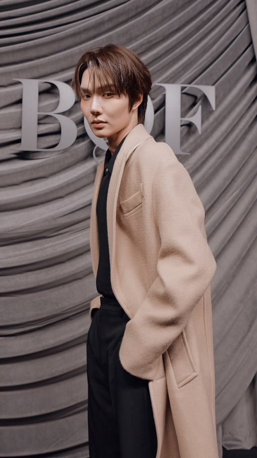 On Saturday evening, @nampingster arrived at The #BoF500 Gala to celebrate The Class of 2026.

🎥 @f2max x @maximsap