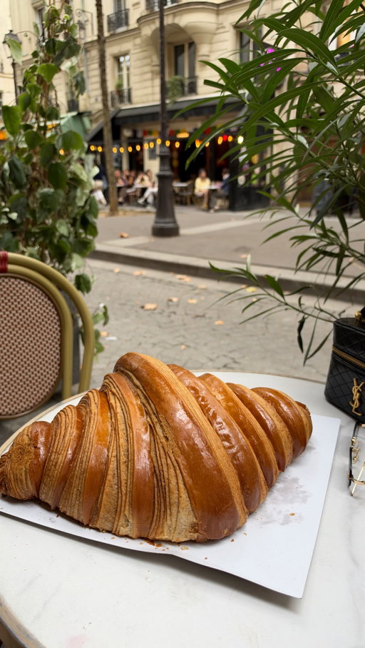 And I bought a croissant 🥐 😎