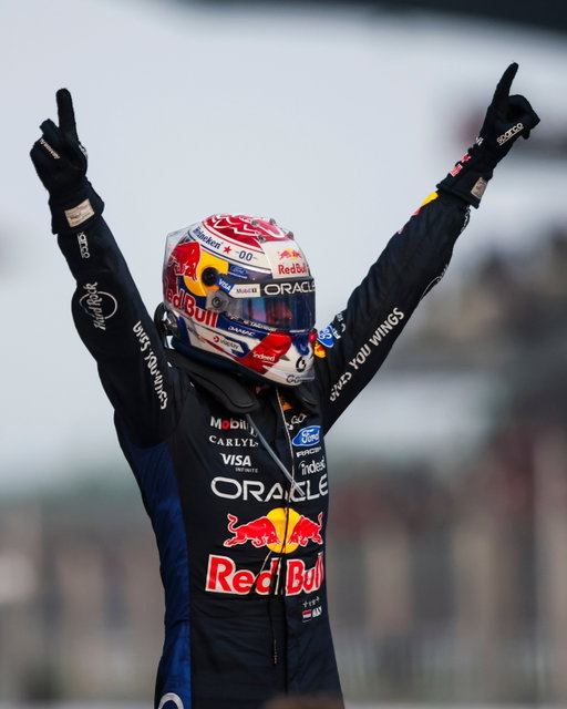 🙌 So proud of this one!! Hectic race, but we handled it well. An incredible job from the everyone in the team 👏