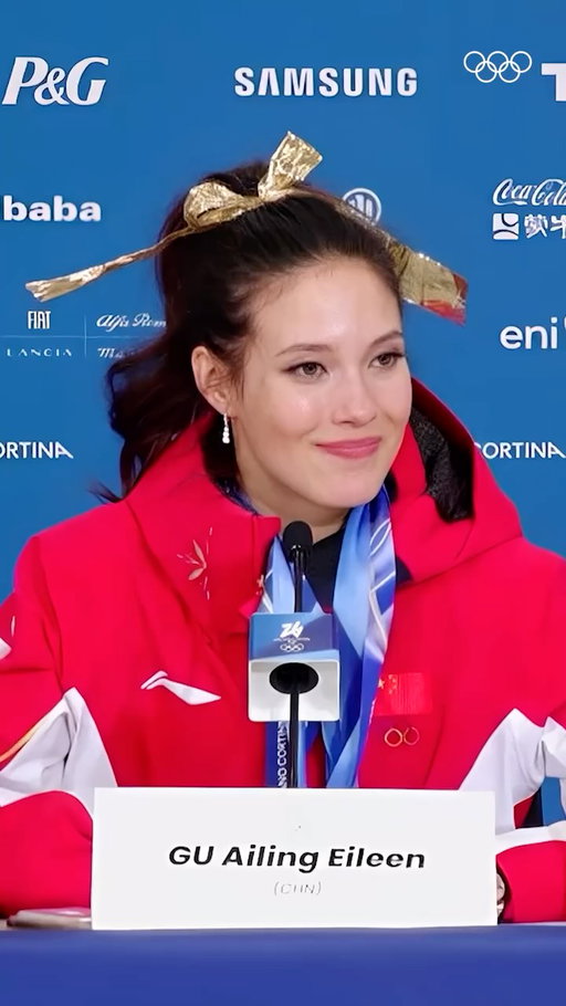 How much thought do you give to the way you speak to yourself? 🫂

Eileen Gu takes us inside her mindset, reflecting on how she empowers herself, builds confidence, and works to make her mind a positive place to be. 🧠✨

#Olympics #LetsMove #WorldMentalHealthMonth