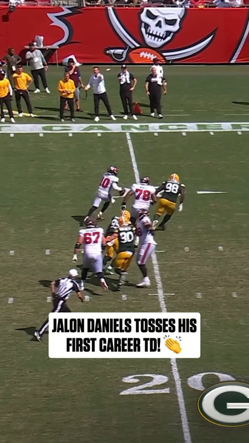 The rookie gets his first on the run! 🎯 

GBvsTB on FOX/FOX One
Stream on @nflplus