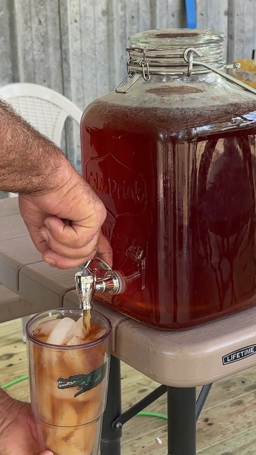 Sun tea is the best tea!