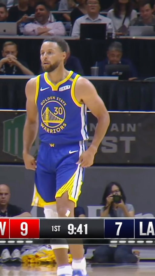 First Steph trey of the year 🎯 

📺 NBA League Pass