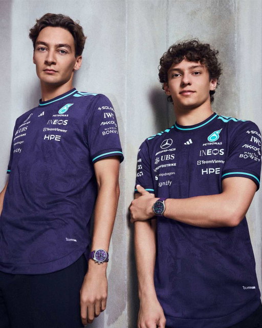 Next stop, Singapore. 

The countdown to Marina Bay begins. @georgerussell63 and @kimi.antonelli wear the new @mercedesamgf1 team watch.

Ref. IW388121

#IWCwatches
#IWCpilot
#IWCracing