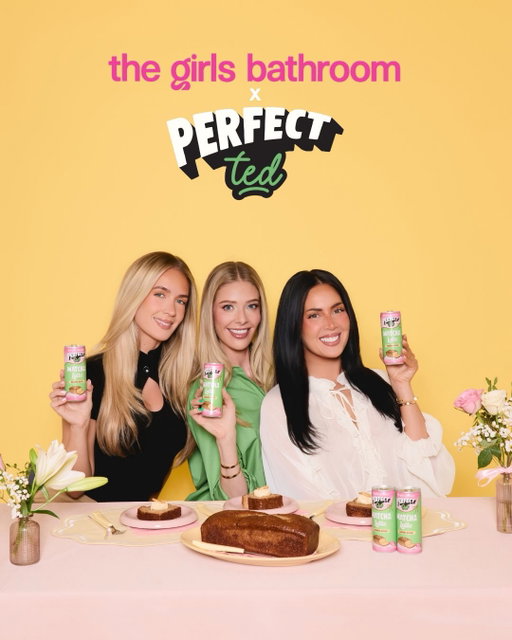 We’re so excited to share a first sneak peek behind the scenes of our @thegirlsbathroom shoot with @sophiatuxford, @cinziabayliszullo and our Green Queen, @marisalposter !! 💚💛🩷