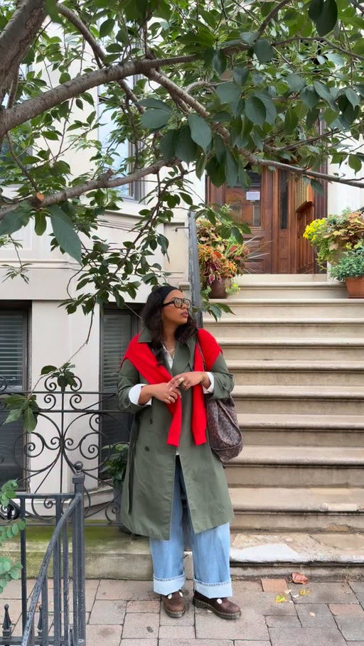 two ways to style @drmartensofficial 8065 shoes! The cutest Mary Jane for the fall season @zappos #zappospartner shop them from my stories or here ➡️ https://liketk.it/6p6Fa