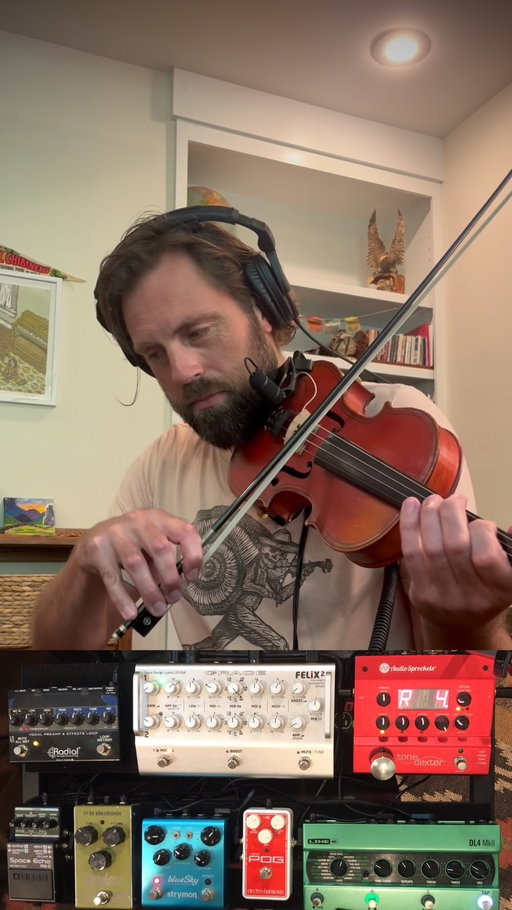Wait, pedal boards aren’t just for guitars? 

Our fiddle player, @fiddleeric, thought it might be a good idea to peek behind the curtain at all the details involved in putting on a live show. 

Let us know if you want to see part two, where he shows off some wacky effects 👀

#fiddle #effectspedals #audiophiles #livemusic