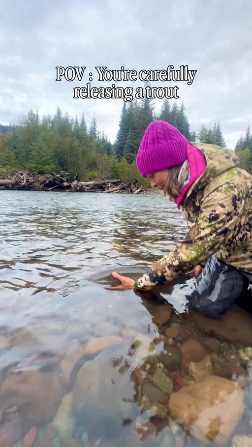 One of the WILDEST THINGS EVER . . . 🤯 🐟 ‼️ 🤷🏻‍♀️
.
Can you even believe this is how they restock fish ⁉️
.
Has anyone ever witnessed this? I feel like seeing this or beavers 🦫 dropped in their boxes would just be INSANE to see! 
.
👋🏻 Hi, I’m McKenzie — based in Boise, Idaho & sharing bucket-list itineraries, hidden gems, unique stays & adventure getaways. ✅ Follow @mckenzieinmotion if you love these things too & would to see more!!
