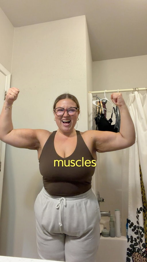 feeling STRONG GIRL 💪

🏷️: #musclegains #musclegrowth #fitnesstransformation #strengthtraining #gymprogress