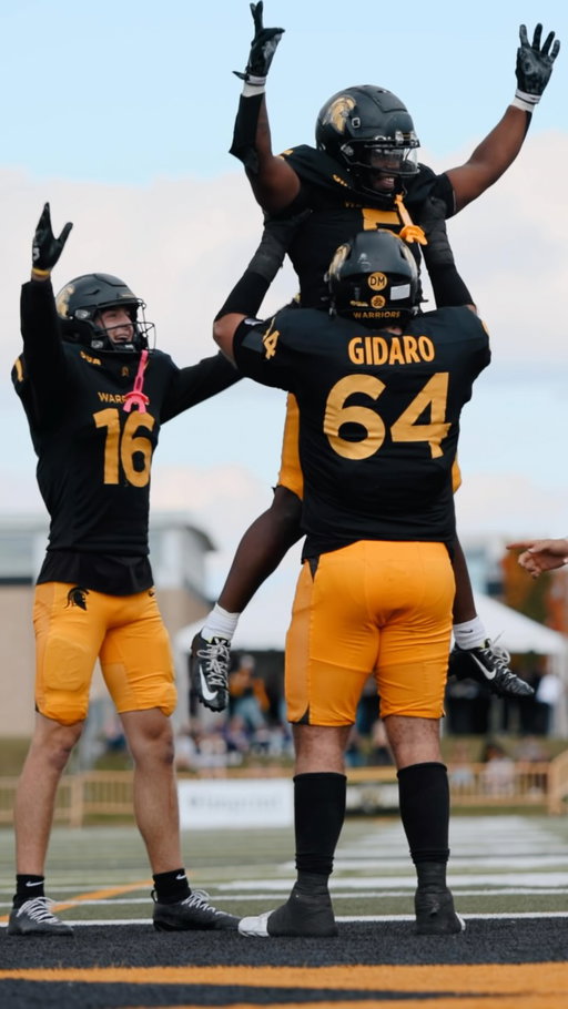 Waterloo is black and gold ⚫️🟡

🎥: @paulscatalog 

#GoBlackGoGold #BattleofWaterloo #Nopurple