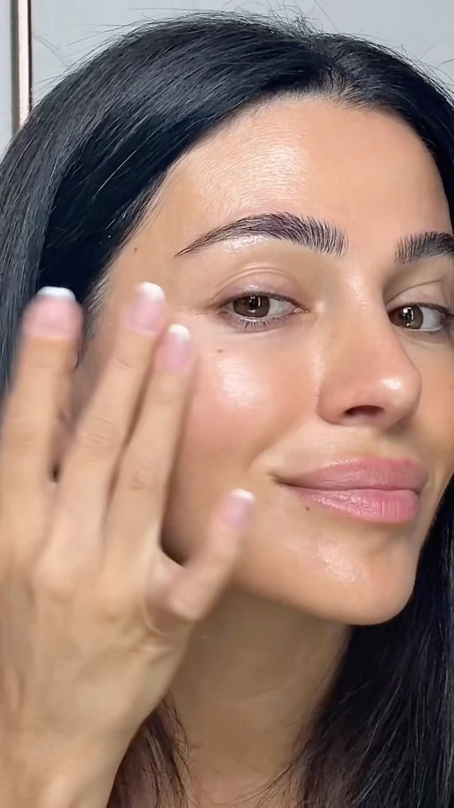 Hydration is number one for me when it comes to healthy, glowing skin. When there’s a viral product out, naturally I’m curious… 👀 and I’m so pleased I added the @anua_global PDRN Hyaluronic Acid 100 Moisturizing Cream to my rotation. Since beginning microneedling, PDRN has become one of my favorite ingredients— and with the concentrated nozzle on this cream, here’s my personal tip: you can target and layer over specific dry and crease-prone areas with the precise nozzle (under eyes, smile lines) for the smoothest makeup finish. (Remember skin gets more dry in the winter. 🥶) it’s on its biggest sale right now so link in my bio to check it out. #amazonsale #primeday #amazonprimeday #amazonfavs #glassskin