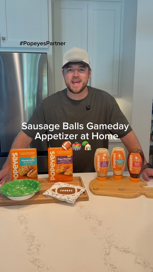 #PopeyesPartner Building the ultimate gameday plater at home with @popeyes 🏈, biscuits, and all the sauces — buy the Biscuit Mixes and Sauces on Amazon #ad
