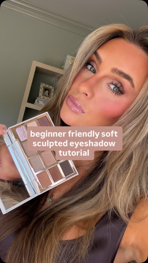 the perfect eye look to carry you from day to night this fall & winter 🍂🫶🏼 comment “shop” & I’ll send you the link to this beautiful palette from @anastasiabeverlyhills #ABHsponsored