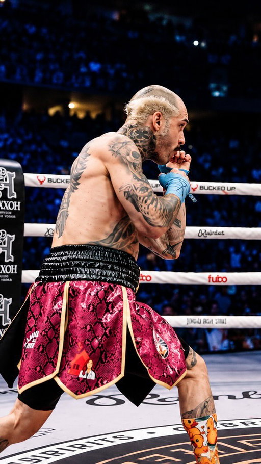 What a shot from @marco_barracuda_giustarini in Naples 🔥🇮🇹

#BKFC #BKFC91 #BareKnuckle #combatsports #knockout