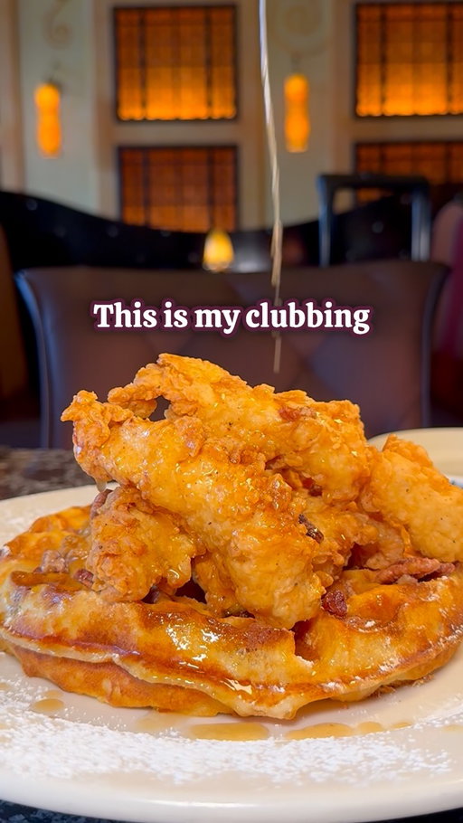 Party at Grand Lux🥳🍽️