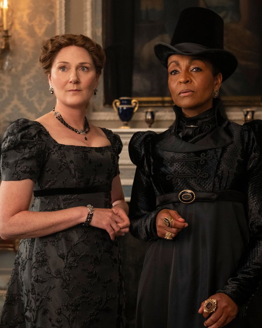 Calling all #Bridgerton lovers: your day is just about to get a whole lot better. @NetflixUK has announced that a new spin-off series is in the works, chronicling the romance of young Violet and Viscount Edmund Bridgerton. Click the link in bio for everything we know so far.