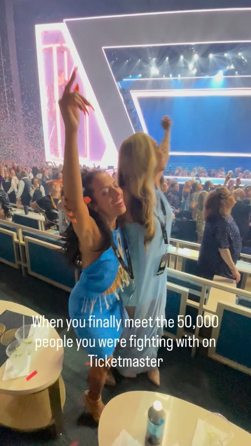 Sorry to bump some of you out of the queue 🥴🤣

Have the very best time in Vegas for the remaining shows, BH’s! Give the guys a huge hug for us 💙🤖

#nkotb #bhs #tickets #concert #music