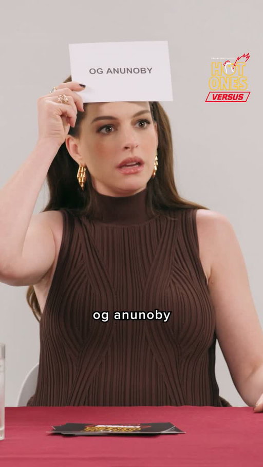 @oanunoby making @annehathaway's birthday wishes come true 🍿 #hotonesversus