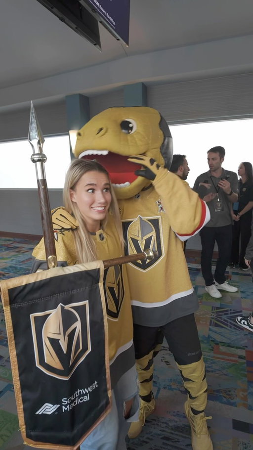 thank you to @vegasgoldenknights for having me a couple weeks ago!!! 

such an awesome experience!!