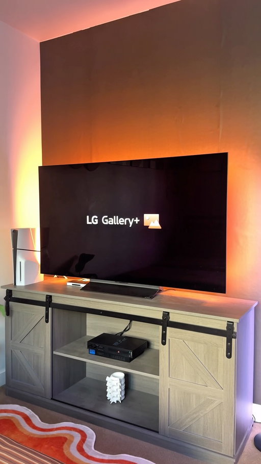 AD | I never thought displaying artwork on my TV would make such a difference, but LG Gallery+ has made my bedroom feel so much more inviting!

Check out the LG Gallery+ 2 month free trial (offer valid until November 7th)

Post a photo review and tag @lg_oledart to enter for a chance to win an LG Art TV

*This promotion is open only to legal residents of the United States who are 18 years of age or older. Void where prohibited. Entries submitted by anyone outside the United States will be automatically disqualified. For complete official rules, including odds of winning, prize details, and free method of entry, visit https://bit.ly/LGGalleryPlusEvent

*No charges apply during the free trial period. After your trial ends, your subscription will automatically renew at USD $5.00/month, billed to your registered payment method.
*If you do not wish to be charged, you may cancel your subscription at any time through your LG account page (accessible via mobile device) before the trial period ends.

#lggalleryplus #arttv #lgtv #bedroomlove #bedroompop