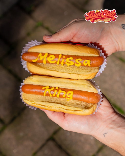 is @chefmelissaking our newest member of the bun club? 🌭 find out tomorrow @ 2:30pm et ⛱️ #thebunclubshow