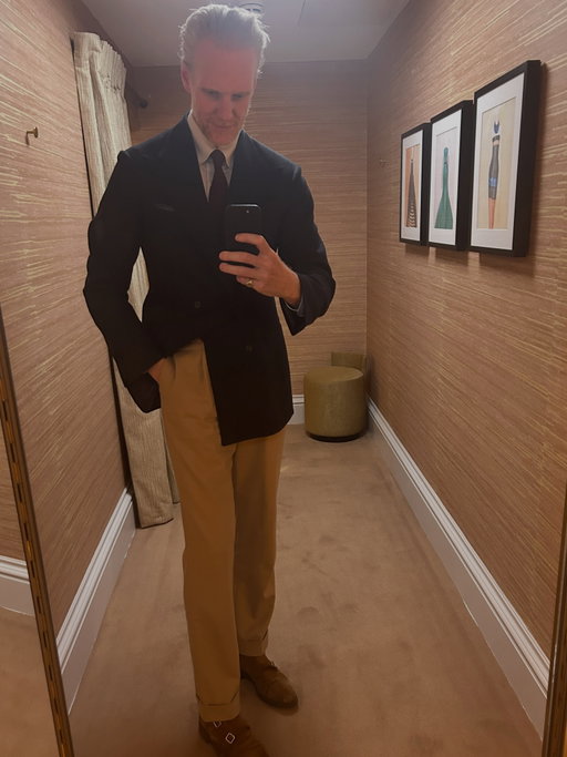Dusting of the suede monk straps, and the trusty knitted tie. Time to update a few AW26 essentials……….
