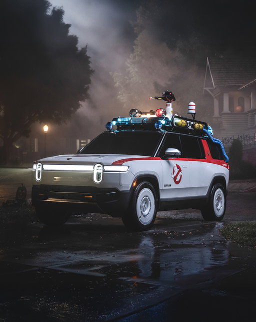 To create Ghostbusters Halloween mode, we collaborated with @sonypictures @ghostcorps down to the last detail. Keep an eye out for any paranormal activity.

The update will begin rolling out starting tomorrow. Our custom built Ecto-R1 will be making appearances at special events all season long.