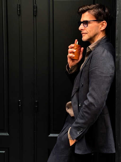 Introducing Althair Exclusif - an olfactory symphony of depth and duality. @parfumsdemarly from day to night 

 #ParfumsdeMarly #ParfumsdeMarlyAlthairExclusif